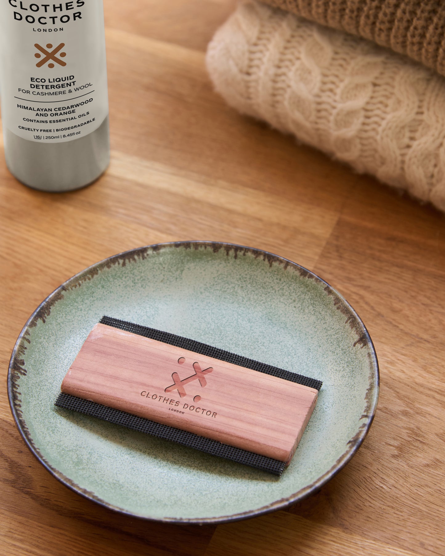 Cashmere and Wool Care Kit
